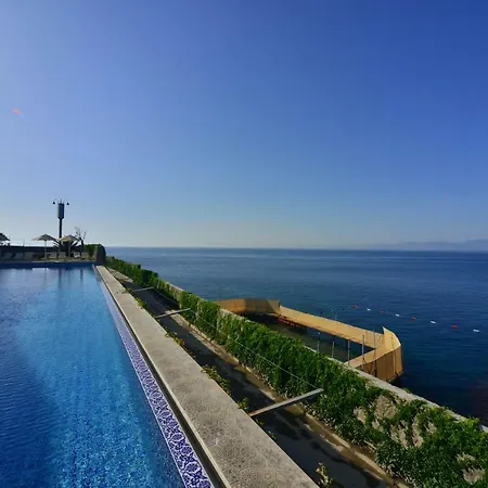 Bvs Bosphorus & Üdülőközpont