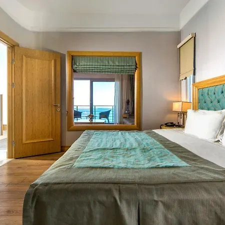 Üdülőközpont Bvs Bosphorus & 4*